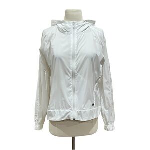 Under Armour Loose Fit White Windbreaker Size Medium
